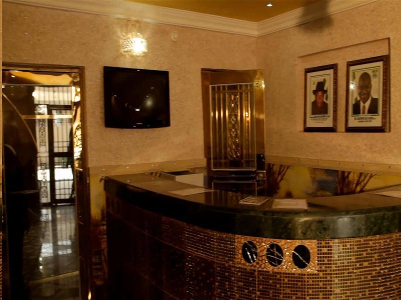 Hipoint Hotels And Suites Lagos Exteriér fotografie